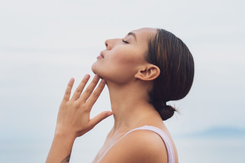 Smooth Your Profile With Deoxycholic Acid Double Chin Reduction At Aponi Aesthetics blog image